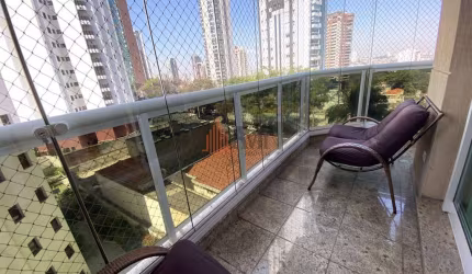 Apartamento a Venda no Anália Franco com 169m²