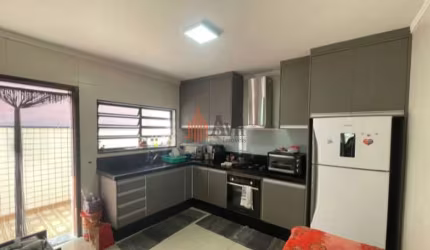 Casa Comercial para Venda e Locação no Tatuapé com 150m²