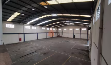 Galpão Comercial 850m² à Venda na Vila Paranaguá