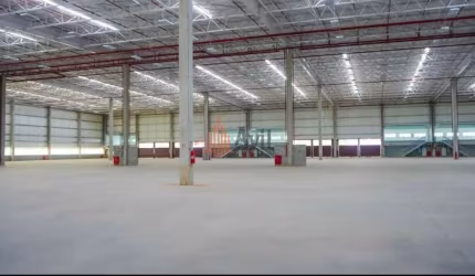 Galpão Comercial 1300,02m²  à Venda em Cotia