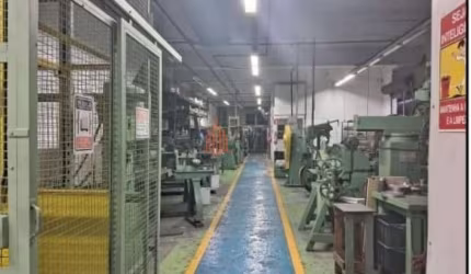 Galpão Industrial 1.338m² à Venda na Vila Prudente
