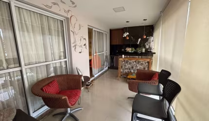 Apartamento 104m² com 3 quartos, 2 suítes à Venda no Anália Franco