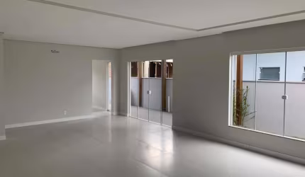 Casa à venda, 2 quartos, 1 suíte, Três Rios do Norte - Jaraguá do Sul/SC