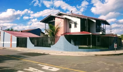 Casa à venda, 3 quartos, 1 suíte, 3 vagas, Barra do Rio Cerro - Jaraguá do Sul/SC