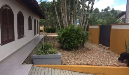 Casa à venda, 3 quartos, 1 suíte, Jaraguá Esquerdo - Jaraguá do Sul/SC