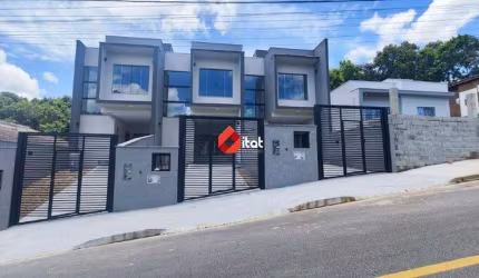 Sobrado geminado no bairro Três Rios do Norte, com 111,60 m² de área total, ideal para quem busca conforto e praticidade.