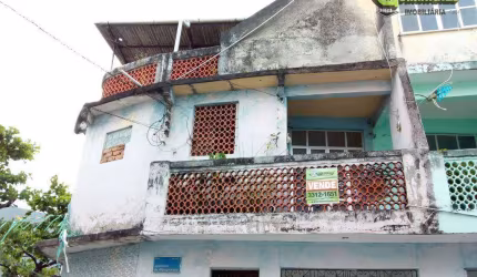 Apartamento: Varanda, dois dormitórios - Uruguai.