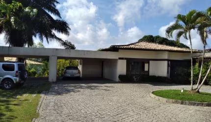 Casa com 4 quartos,  venda por R$ 3.000.000 ou aluguel por R$ 12.000/mês - Portão - Lauro de Freitas/BA