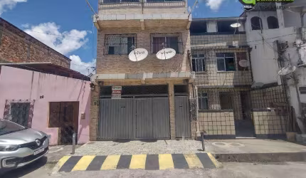 Apartamento com 2 quartos para alugar, 125 m² por R$ 1.300/mês - Periperi - Salvador/BA