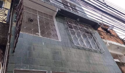 Casa com 3 quartos à venda, por R$ 190.000 - Uruguai - Salvador/BA