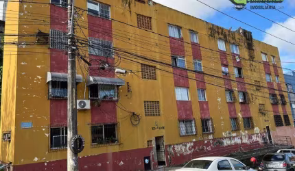 Apartamento com 2 quartos à venda, 45 m² por R$ 130.000 - Vila Laura - Salvador/BA