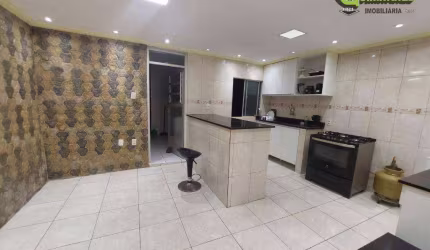 Apartamento com 2 quartos à venda, 200 m² por R$ 260.000 - Vila Rui Barbosa - Salvador/BA
