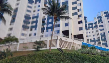 Apartamento com 2 quartos para alugar, 166 m² por R$ 3.077/mês - Pituba - Salvador/BA