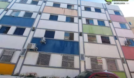 Apartamento com 2 quartos para alugar, 34 m² por R$ 1.190/mês - Ribeira - Salvador/BA