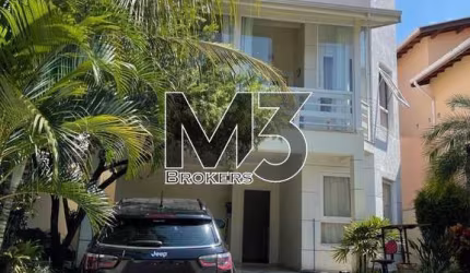 Sobrado à venda em Valinhos, Chácaras Alpina, com 3 suítes, com 220 m², Condomínio Terras do Oriente