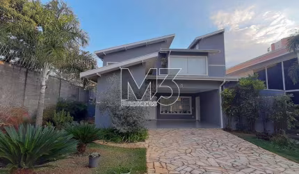 Sobrado à venda em Campinas, Swiss Park, com 3 suítes, com 250 m², Swiss Park
