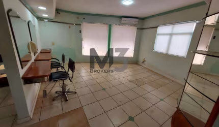 Salão para alugar em Campinas, Jardim Flamboyant, com 372.8 m²