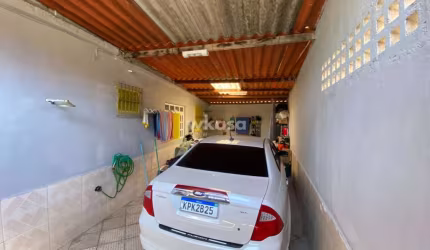 Casa em SERRA DOURADA II  -  Serra