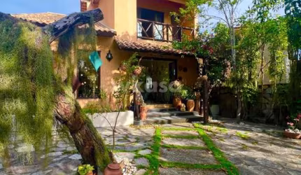 Casa em Das Laranjeiras  -  Serra