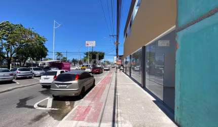 Loja / Salão em Parque Residencial Laranjeiras  -  Serra