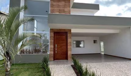 Casa de condomínio para venda possui 270 metros quadrados com 4 quartos