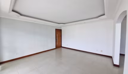 LINDO APARTAMENTO COSTA AZUL OPORTUNIDADE