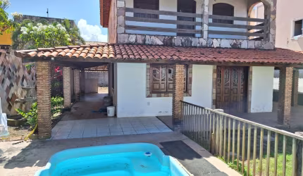 BELA CASA PARA MORAR PERTO DA PRAIA OPORT.