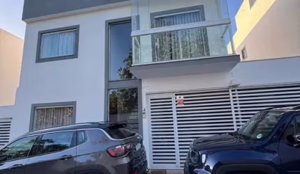 LINDA CASA PRONTA PARA MORAR E REALIZAR SONHOS