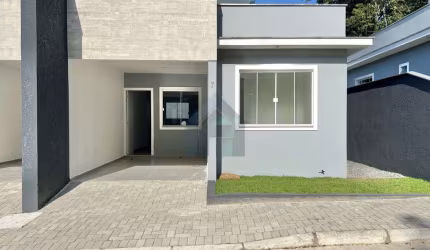 Casa em condomínio fechado com 2 quartos à venda na José Machado Pereira, 22, Itinga, Joinville por R$ 325.000
