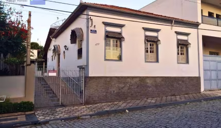 Casa para Venda em Cachoeira Paulista, Centro, 3 dormitórios, 1 suíte, 2 vagas