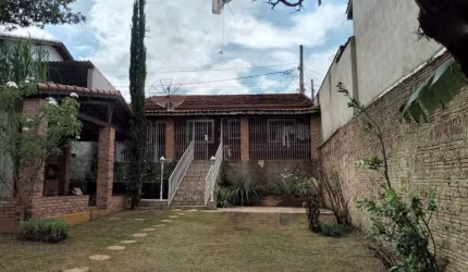 Casa para Venda em Cachoeira Paulista, Jardim Europa ll, 1 dormitório, 2 banheiros