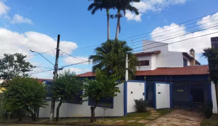 Casa para Venda em Cachoeira Paulista, Parque Primavera, 3 dormitórios, 1 suíte, 3 banheiros, 4 vagas