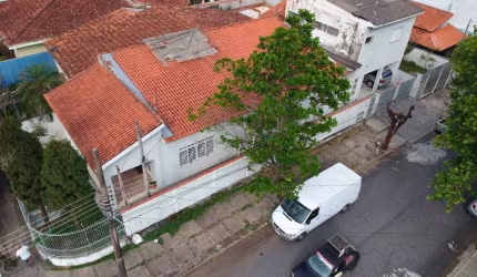 Casa para Venda em Cachoeira Paulista, Parque Primavera, 3 dormitórios, 1 suíte, 3 banheiros, 2 vagas