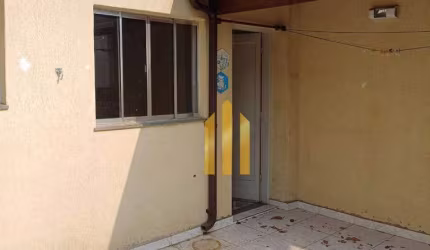 Casa com 3 dormitórios para alugar, 200 m² por R$ 3.020,00/mês - Santa Teresinha - São Paulo/SP