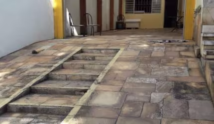 CASA RESIDENCIAL PARA VENDA OU LOCAÇÃO NO BAIRRO ANHANGABAÚ (JUNDIAÍ)! CA2835