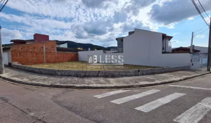TERRENO DE ESQUINA À VENDA NO JARDIM IPANEMA - JUNDIAÍ! USO RESIDENCIAL! TE00804