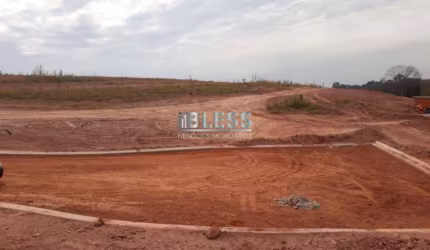 TERRENO À VENDA NO CONDOMÍNIO DE ALTO PADRÃO TAMBORÉ CAXAMBU- JUNDIAÍ! TC00078