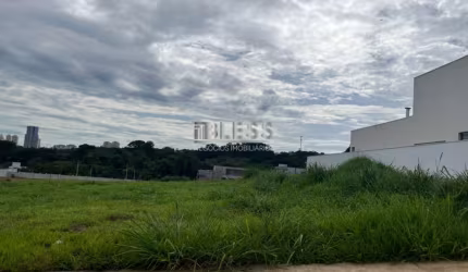 TERRENO PLANO À VENDA NO CONDOMÍNIO DE ALTO PADRÃO RESERVA MARAJOARA (JARDIM SAMAMBAIA - JUNDIAÍ)! TC00047
