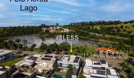 CASA COND. RESERVA DA SERRA ? FRENTE PARA LAGO ? R$4.300.000,00 5 suítes ? 8 vagas ? piscina - estilo industrial moderno. CA03106