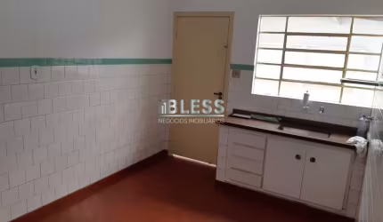 CASA À VENDA PARA USO COMERCIAL E RESIDENCIAL NO BAIRRO VILA ARENS - JUNDIAÍ - CM00025
