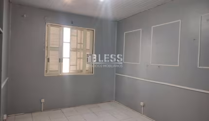 Imóvel Comercial e 2 banheiros para Alugar, 120 m² por R$ 2.6500/Mês CA03146