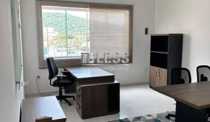 Sala Comercial de 36m² no Jardim São Vicente, Itupeva-SP: Locação Disponível!