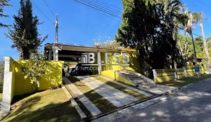 CASA Á VENDA NO CONDOMINIO FECHADO VILLAGE ESCORPIONS  - JORDANESIA - CAJAMAR