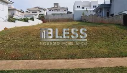 Terreno à venda em condomínio fechado Reserva da Serra