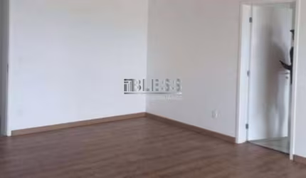 Apartamento à venda no Condomínio Alta Vista.