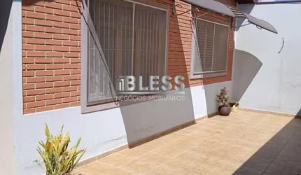Casa à Venda na Vila M Genoveva, Jundiaí-SP