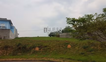 Terreno à Venda no Condomínio Residencial Chacur, 481m em Várzea Paulista Jundiaí
