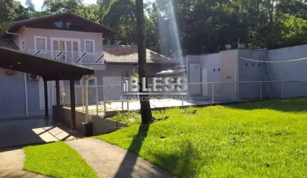 CASA TÉRREA À VENDA COM 3 SUÍTES CONDOMÍNIO BOSQUE CORRUPIRA JUNDIAÍ