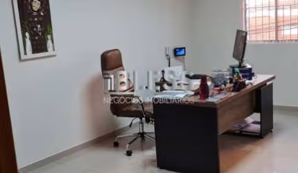 CASA COMERCIAL À VENDA COM 4 SALAS EM JUNDIAÍ REGIÃO CENTRAL