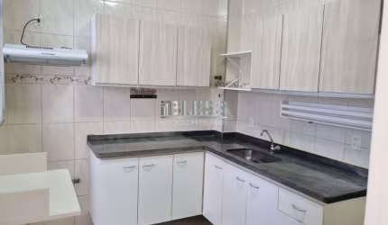 Apartamento com 2 quartos para alugar na Rua Comendador Gumercindo Barranqueiros, 70, Jardim Santa Teresa, Jundiaí, 58 m2 por R$ 1.900